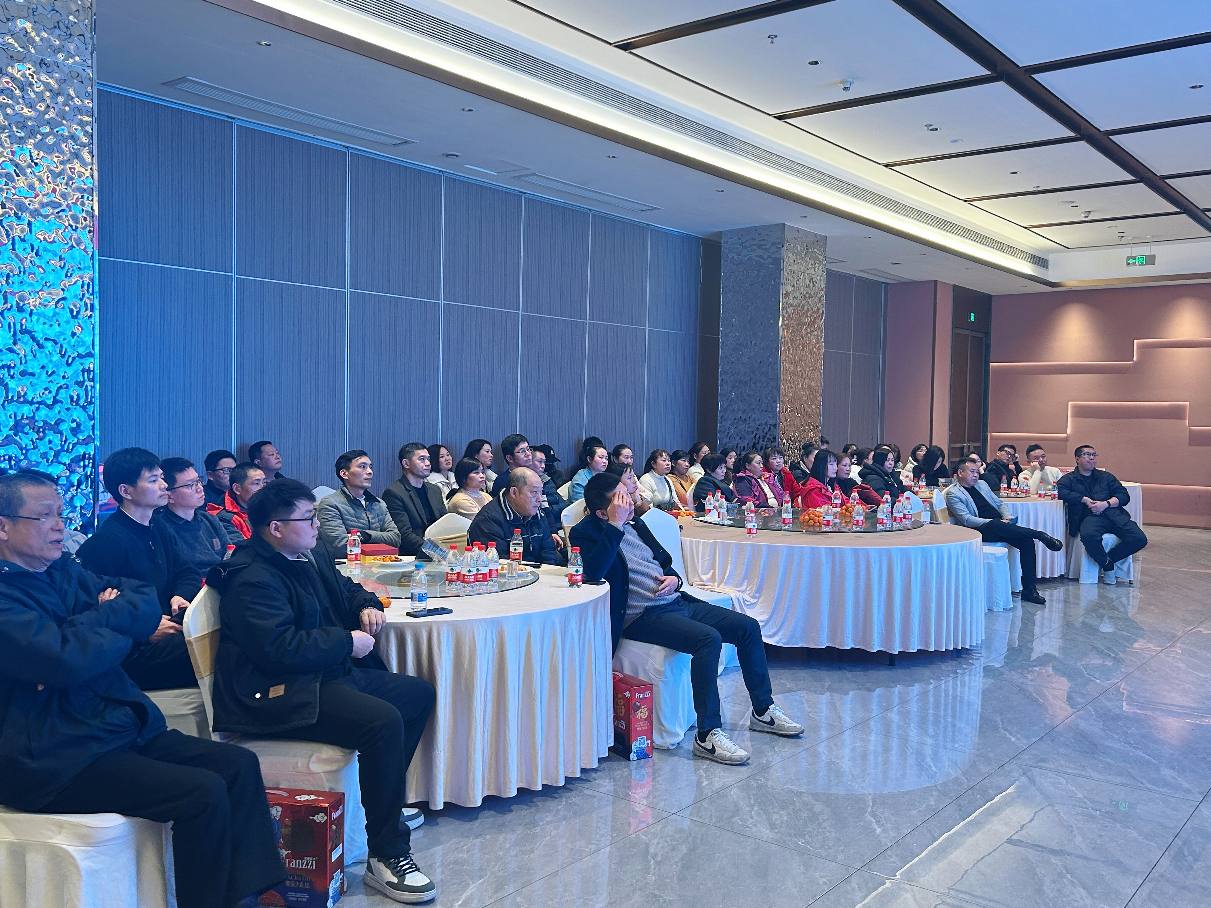 新起點(diǎn) 新征程 | 萊斯特2024年度總結(jié)大會(huì)暨頒獎(jiǎng)典禮圓滿落幕